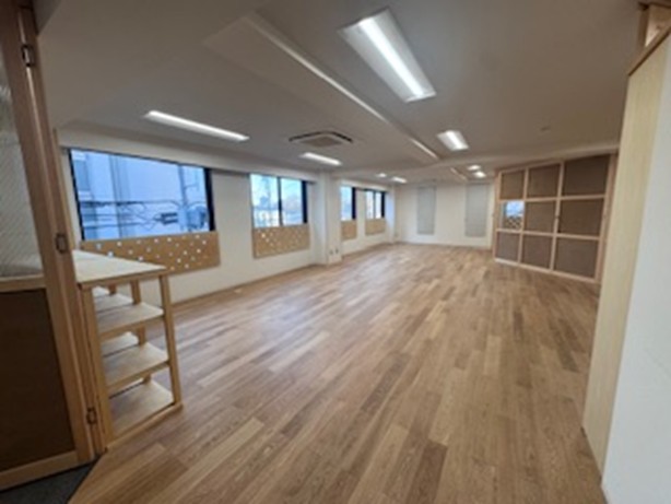 むぎのこ青山スクールの室内